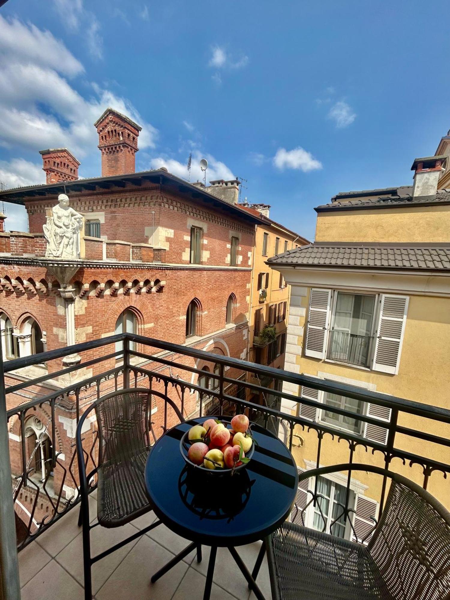 La Coccola Di Cuneo Apartment Luaran gambar