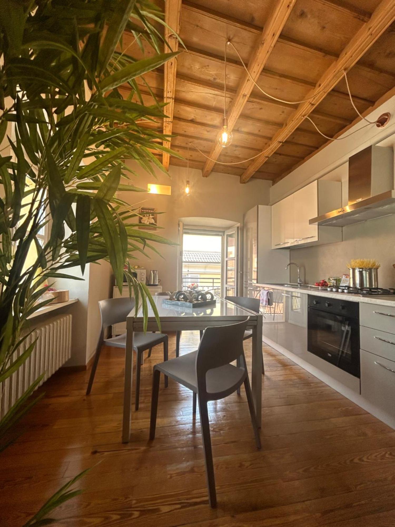 La Coccola Di Cuneo Apartment Luaran gambar